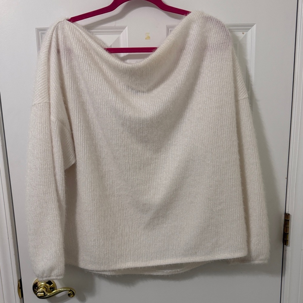 Gibson Off-the-Shoulder Cream White Sweater 2X